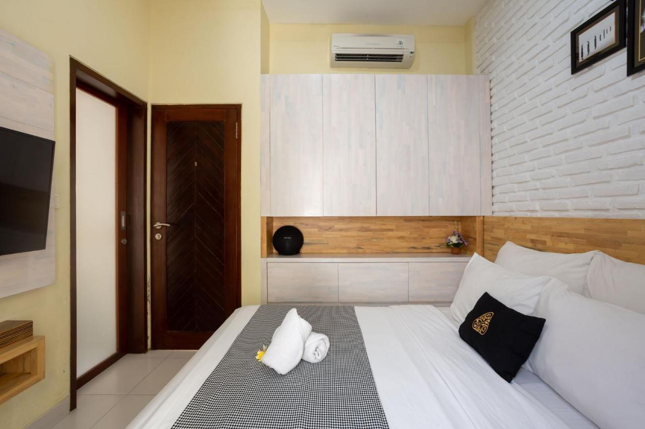 Вілла Paisa Seminyak Living Екстер'єр фото